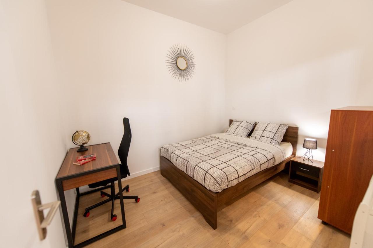 Kasa Loft Centre 2 - Wifi Et Tv - Confortable Et Stationnement Gratuit A Proximite サン・テティエンヌ エクステリア 写真