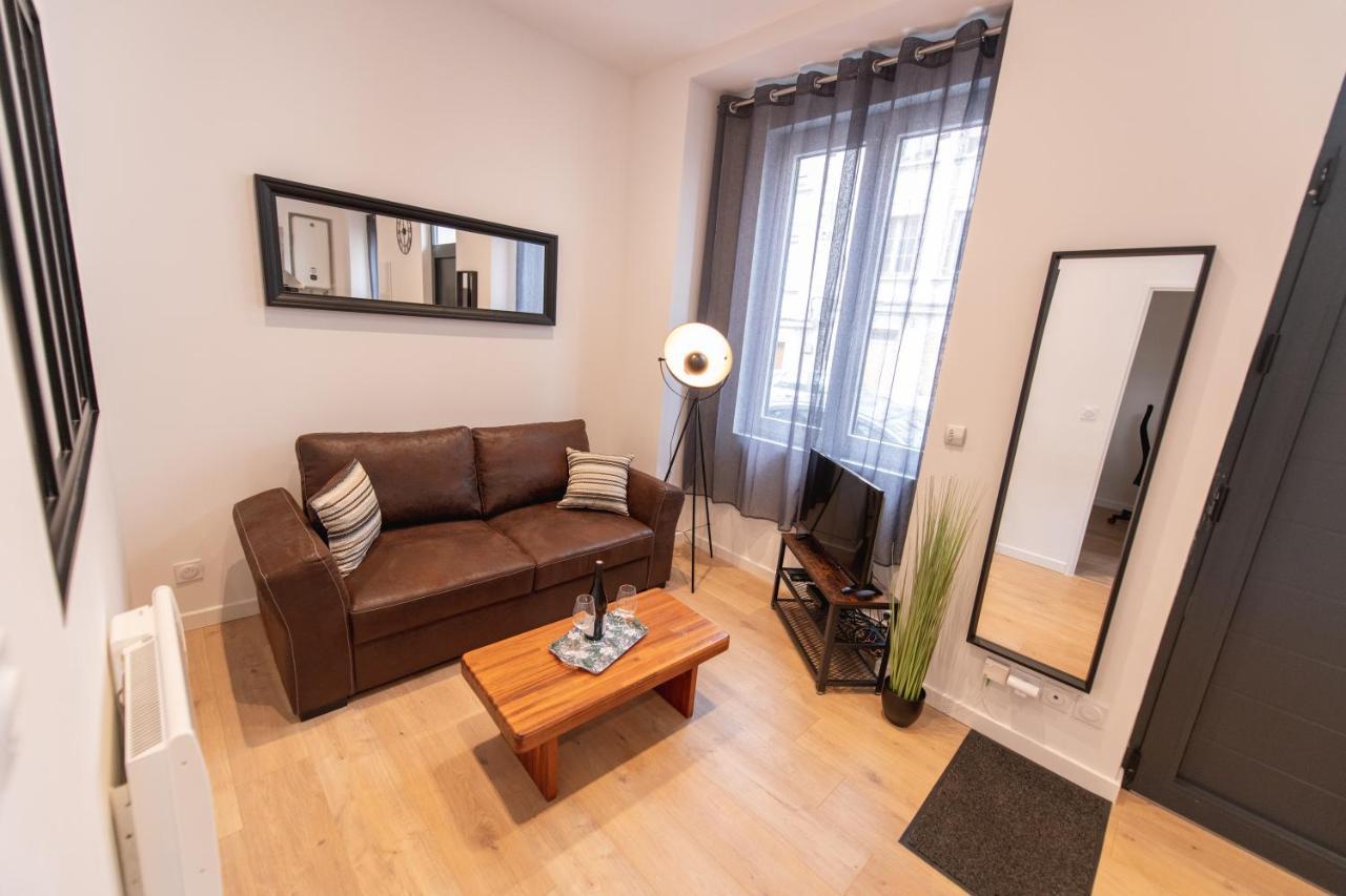 Kasa Loft Centre 2 - Wifi Et Tv - Confortable Et Stationnement Gratuit A Proximite サン・テティエンヌ エクステリア 写真